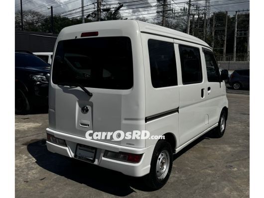 Toyota Pixis Minivan en venta