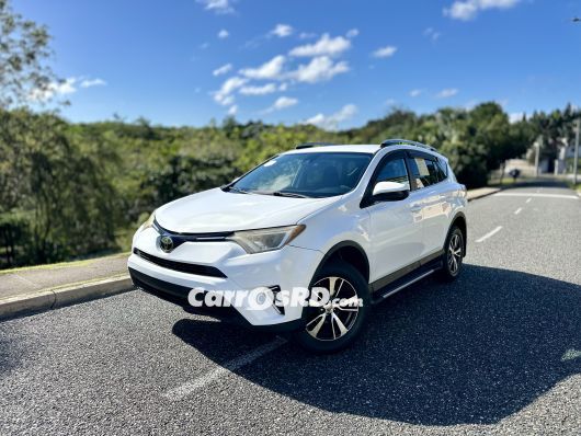 Toyota RAV4 Jeepeta en venta
