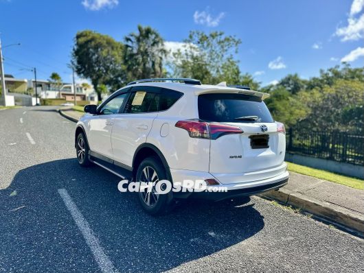 Toyota RAV4 Jeepeta en venta