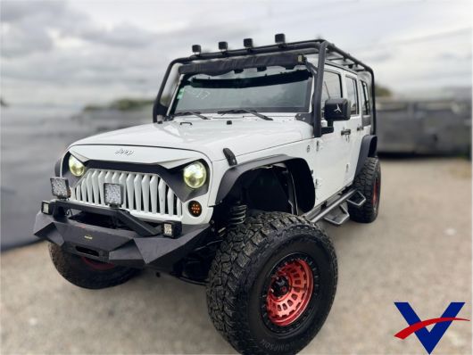Jeep Wrangler Sahara Unlimited en venta