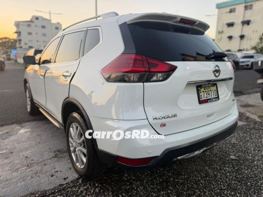 Nissan Rogue Jeepeta en venta