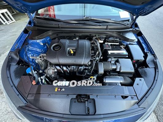 Hyundai Elantra Carros en venta