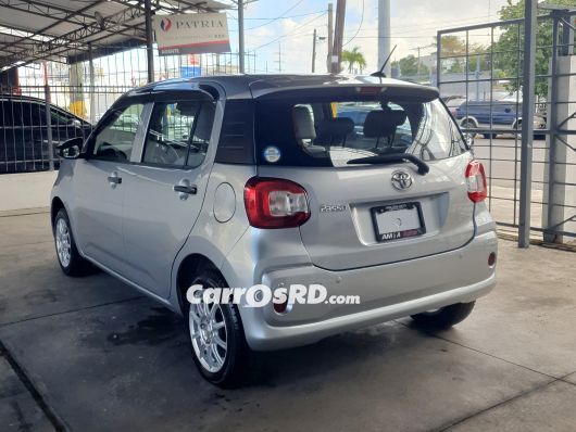 Toyota Passo Carros en venta