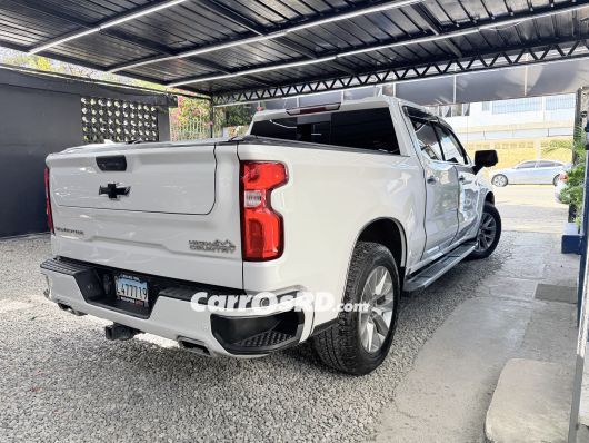 Chevrolet Silverado Camioneta en venta