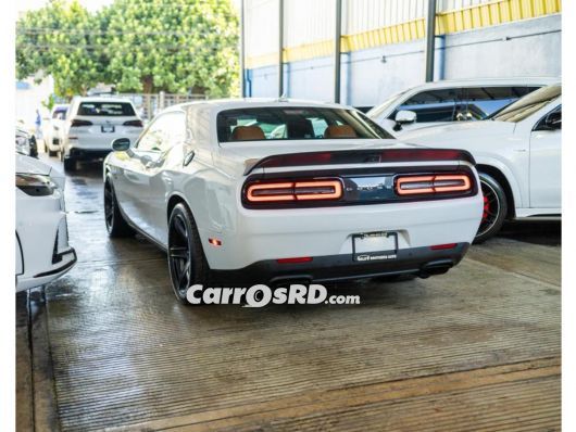 Dodge Challenger Coupe en venta