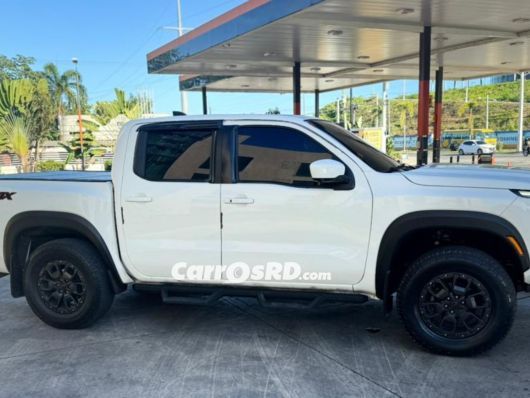 Nissan Frontier Camioneta en venta