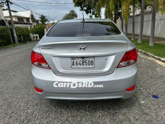 Hyundai Accent Carros en venta