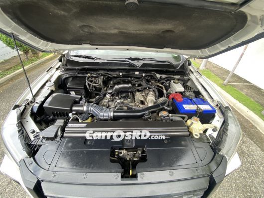 Nissan Frontier Camioneta en venta