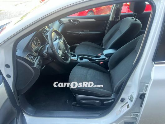 Nissan Sentra Carros en venta