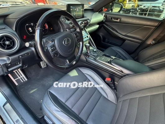 Lexus IS Carros en venta