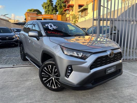Toyota RAV4 LE en venta