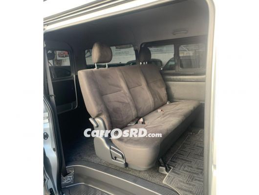 Toyota Hiace Minivan en venta