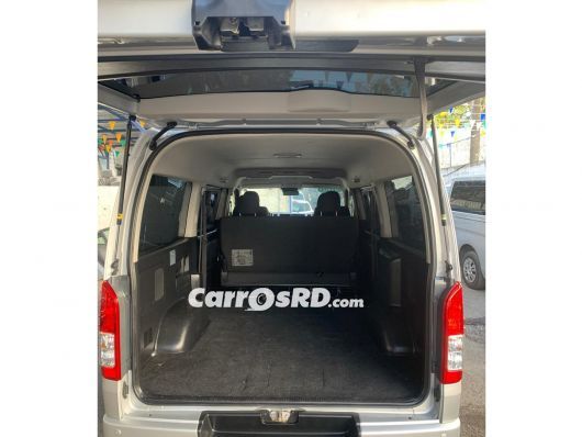 Toyota Hiace Minivan en venta