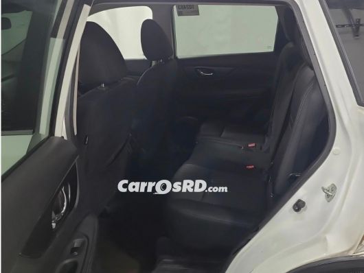 Nissan Rogue Jeepeta en venta