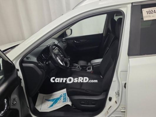 Nissan Rogue Jeepeta en venta