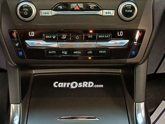 Ford Explorer Jeepeta en venta