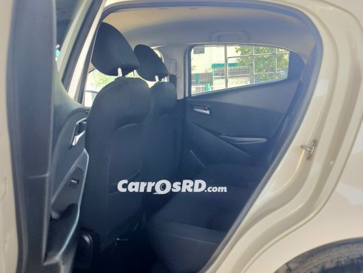 Mazda Demio Hatchback en venta