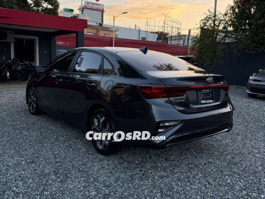 Kia Forte Carros en venta