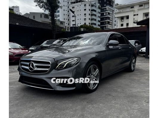 Mercedes-Benz Clase E Carros en venta