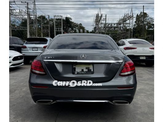 Mercedes-Benz Clase E Carros en venta