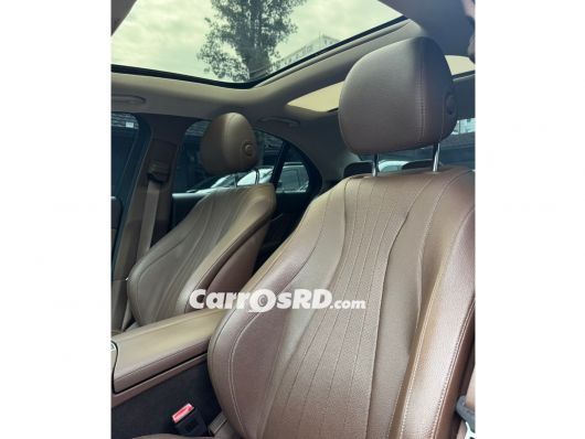 Mercedes-Benz Clase E Carros en venta