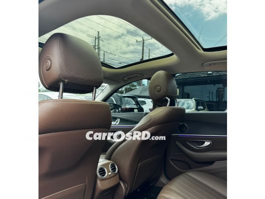 Mercedes-Benz Clase E Carros en venta