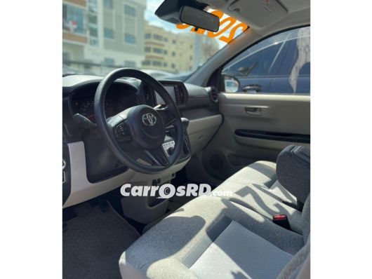 Toyota Passo Hatchback en venta