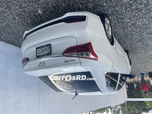 Hyundai Grand i10 Carros en venta