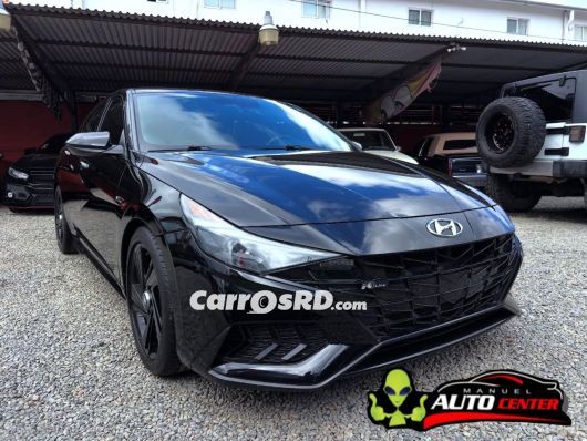 Hyundai Elantra Carros en venta