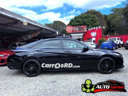 Hyundai Elantra Carros en venta