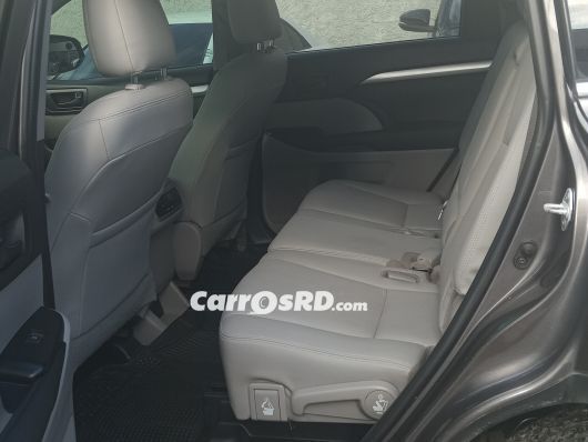 Toyota Highlander Jeepeta en venta