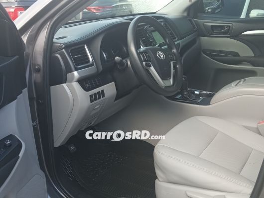 Toyota Highlander Jeepeta en venta