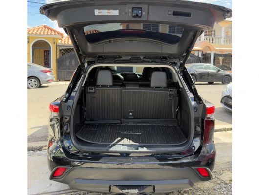 Toyota Highlander XLE