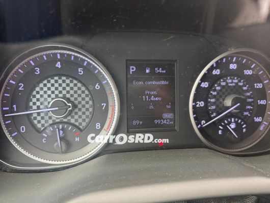 Hyundai Elantra Carros en venta