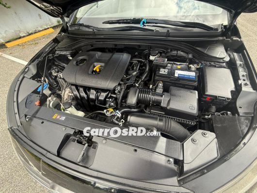 Hyundai Elantra Carros en venta