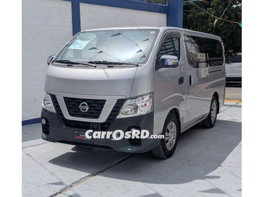 Nissan NV Autobus en venta