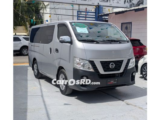 Nissan NV Autobus en venta