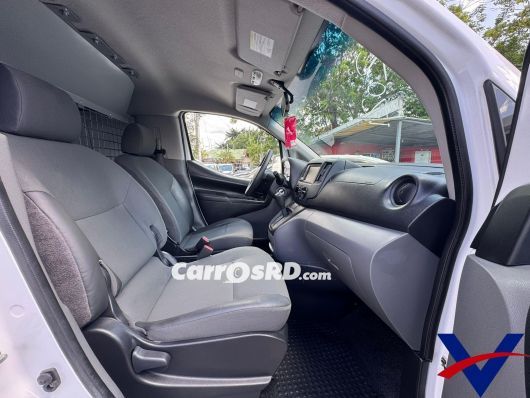 Nissan NV Furgoneta en venta