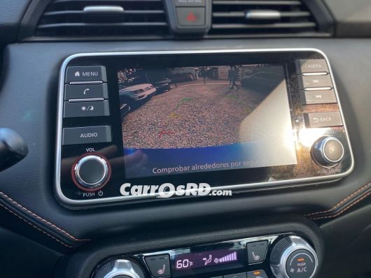 Nissan Versa Carros en venta