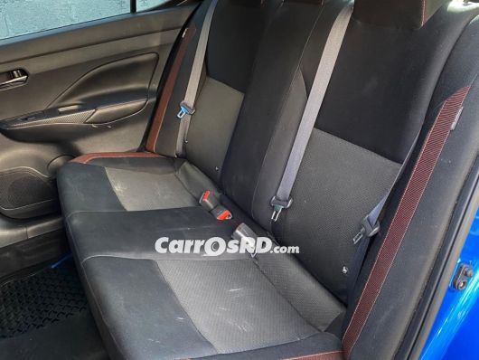 Nissan Versa Carros en venta