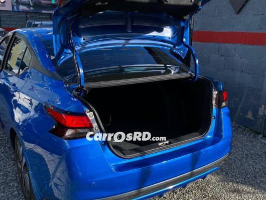 Nissan Versa Carros en venta