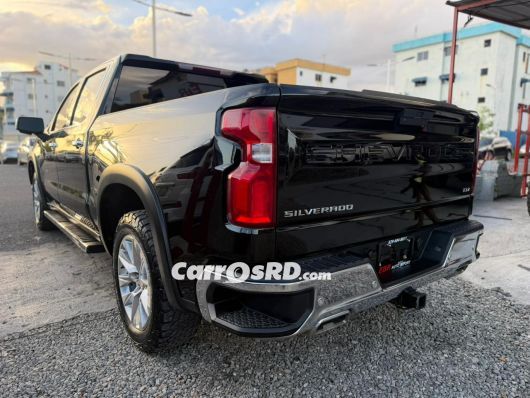 Chevrolet Silverado Camioneta en venta