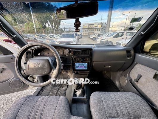 Toyota Tacoma Camioneta en venta