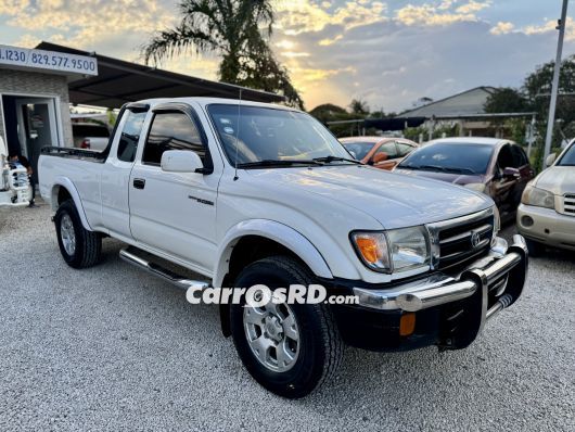 Toyota Tacoma Camioneta en venta