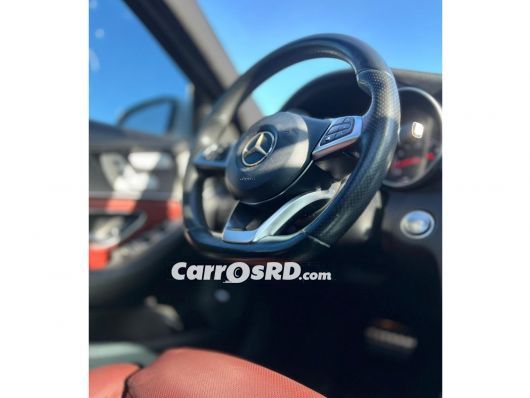 Mercedes-Benz Clase C Carros en venta