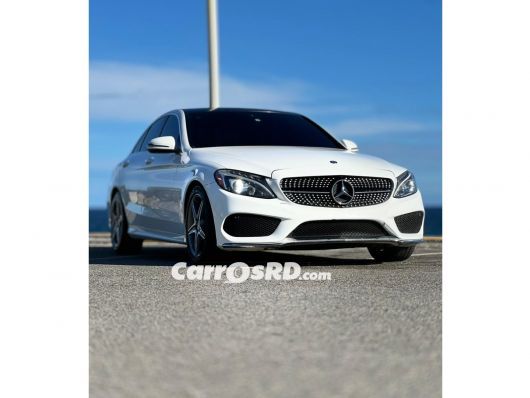 Mercedes-Benz Clase C Carros en venta