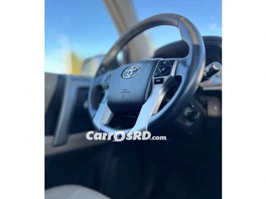 Toyota 4Runner Jeep en venta