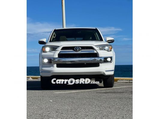 Toyota 4Runner Jeep en venta