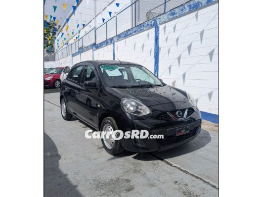Nissan March Hatchback en venta