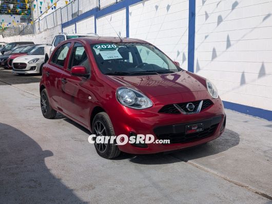 Nissan March Hatchback en venta